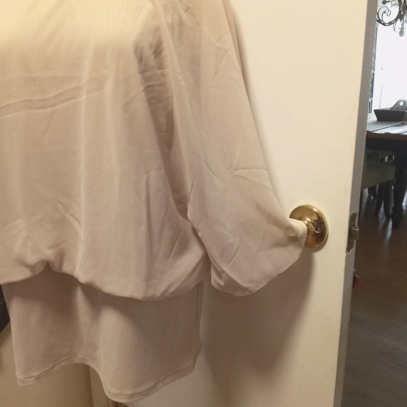 MSK Sheer Lined Beige Batwing Blouson Blouse SZ L  /B1 - Picture 3 of 7